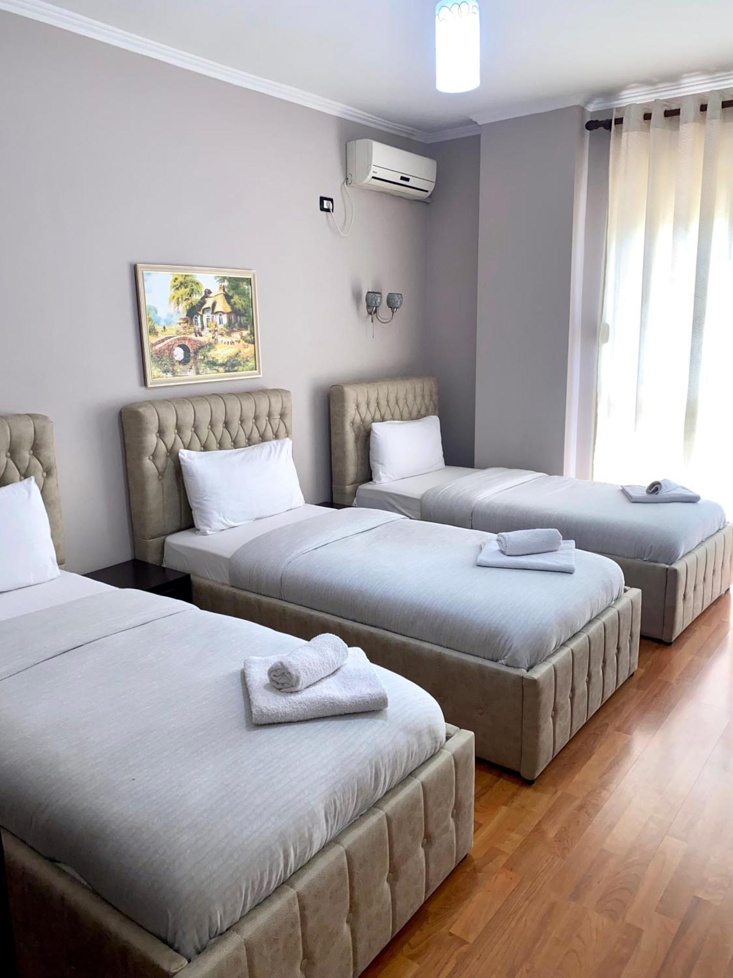Prince Hotel Tirana Exterior photo