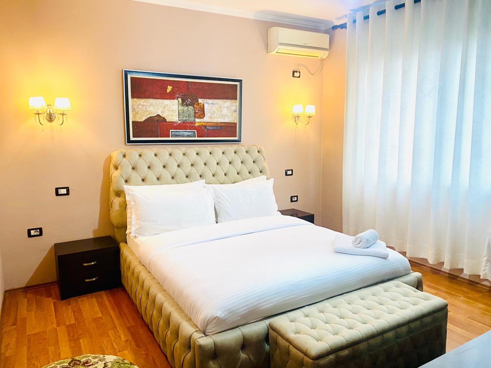 Prince Hotel Tirana Exterior photo